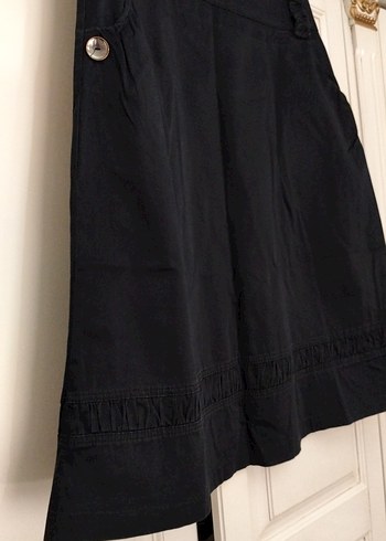 Düğmeli Siyah Midi Etek - Görsel 2