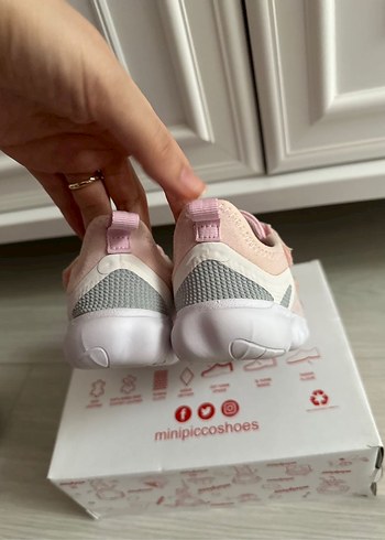 Kızlar için Pembe Cırt Cırtlı Sneaker NİKe - Görsel 3