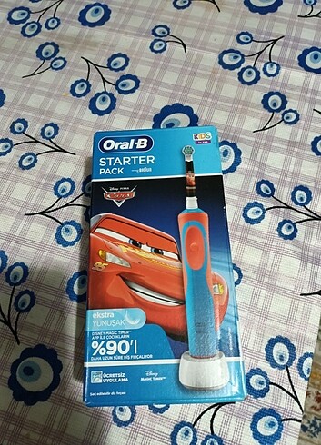 ORAL B STARTER ŞARJLI DİŞ FIRÇASI