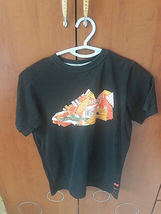 Nike t-shirt