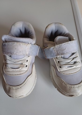 Kız Çocuk Beyaz Cırtlı Spor Ayakkabı - Görsel 2