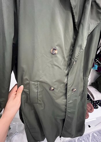 Kadın Haki Uzun Trençkot Kemerli Salaş Kesim - Görsel 3