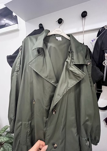 Kadın Haki Uzun Trençkot Kemerli Salaş Kesim - Görsel 2