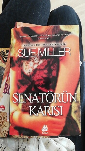 Sue Miller-SENATORUN KARISI New York Bestseller 
