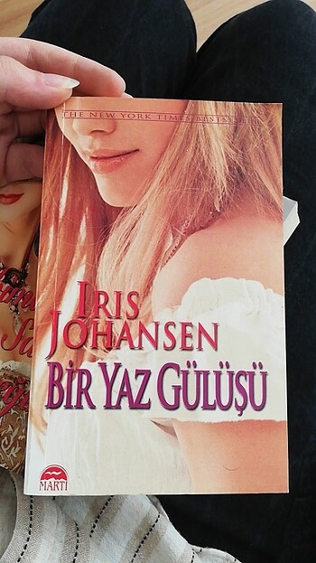 Iris Johansen-BIR YAZ GULUSU New York Bestseller 