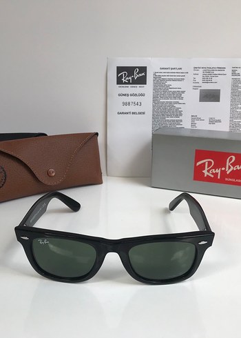 Ray Ban