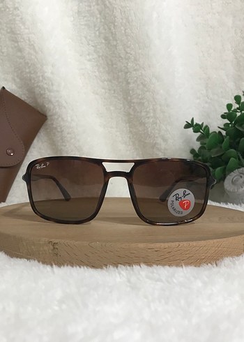 Ray Ban
