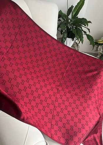 Beden çeşitli Renk Çift taraflı Gucci Kaşmir şal