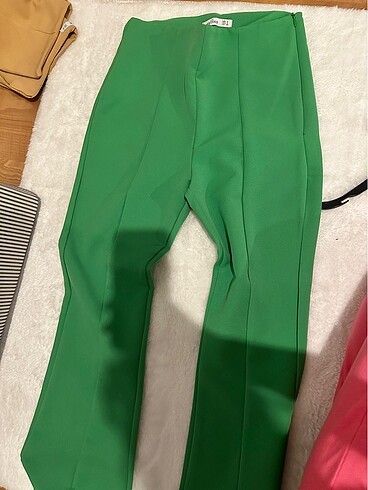 Zara Pantlon