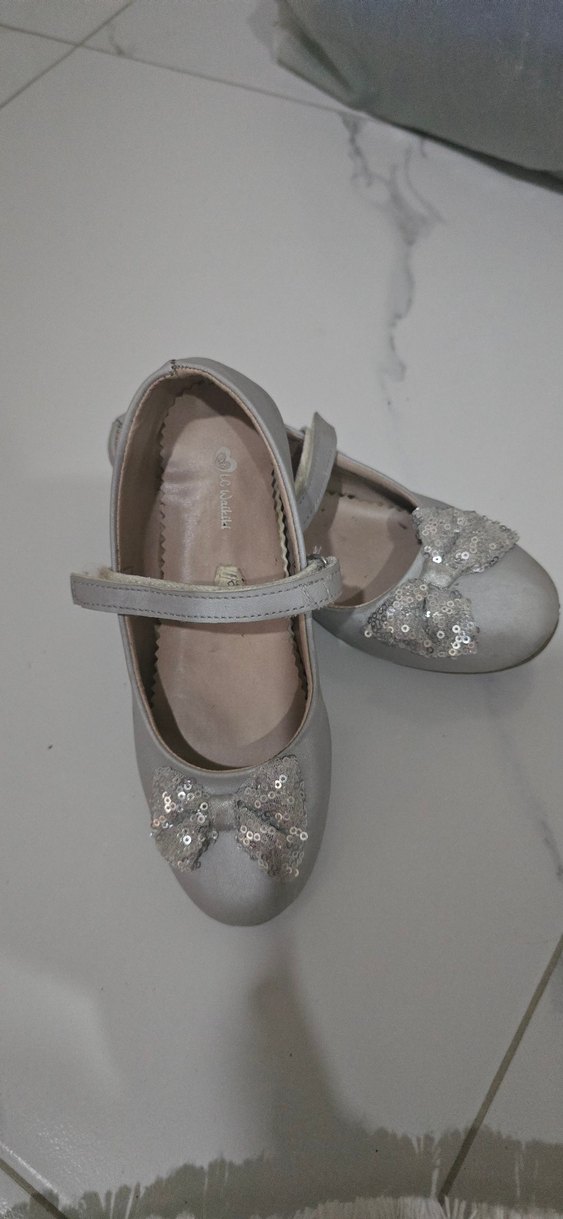 Kız Çocuk Beyaz Nakışlı Tokalı Babet - Görsel 2