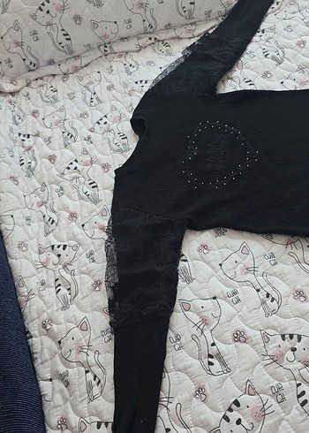 Kız Çocuk Siyah Nakışlı Triko Bluz - Görsel 3