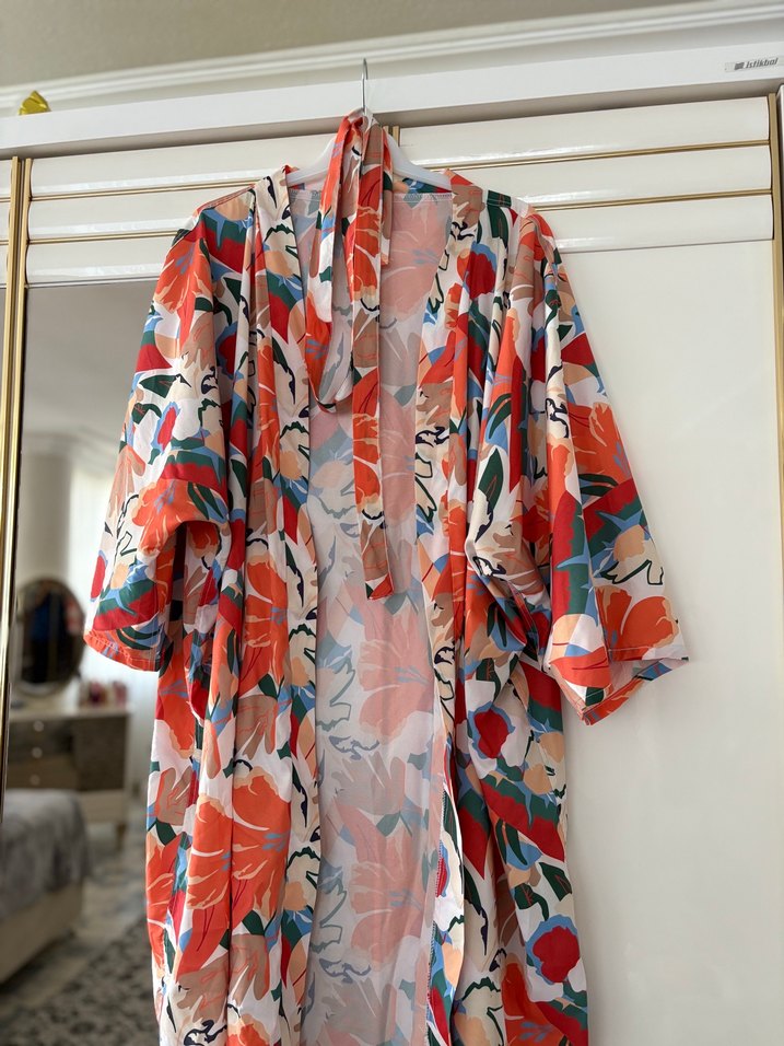 Renkli Tie-Dye Desenli Uzun Kadın Kimono - Görsel 4
