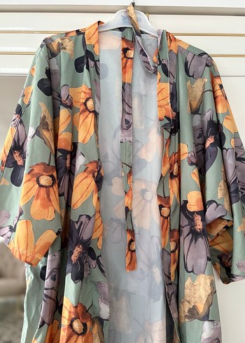 Uzun Bohem Kadın Kimono Gri Çiçek Desenli - Görsel 2