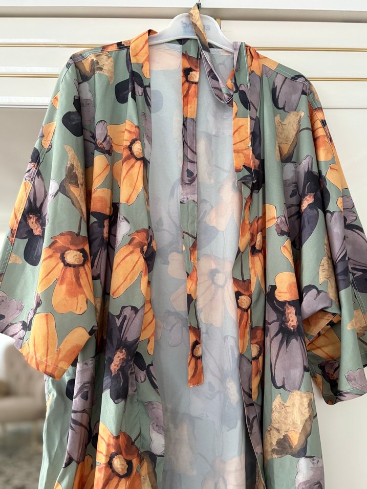 Uzun Bohem Kadın Kimono Gri Çiçek Desenli - Görsel 2
