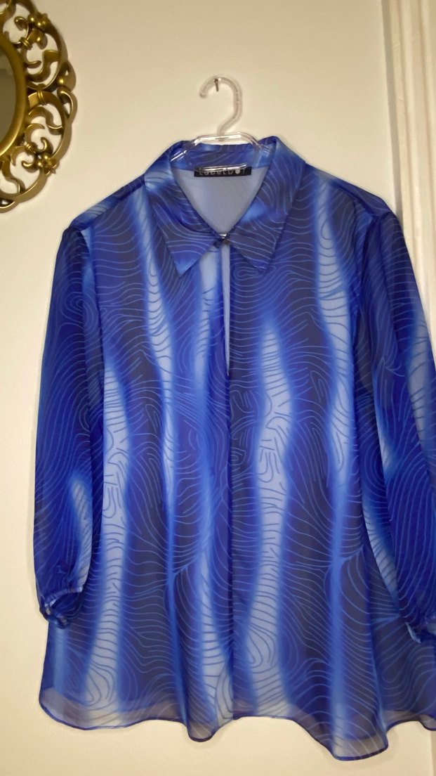 Mavi V Yaka Bağlamalı Kadın Gömlek - Görsel 3