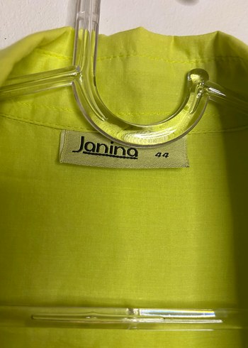 Parlak yeşil gömlek - Görsel 4