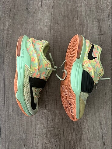 37,5 Beden Nike kd7 basketbol ayakkabısı