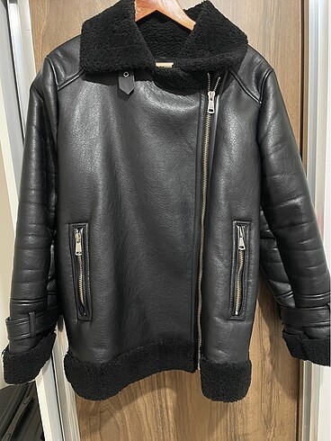 Stradivarius içi kürklü biker ceket