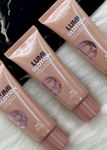 L'Oréal Paris L'Oréal Lumi Glotion Aydınlatıcı Krem 901 / 902