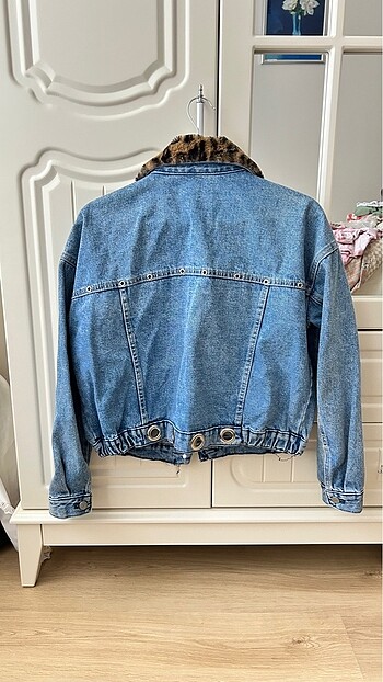 Zara leopar detaylı kot ceket - Görsel 2