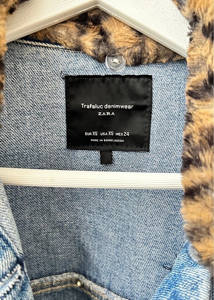 Zara leopar detaylı kot ceket - Görsel 3