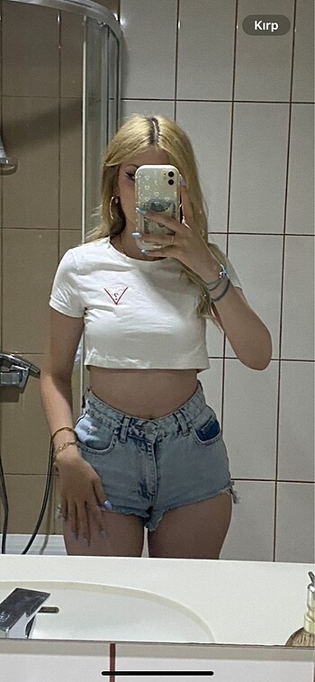 guess mini beyaz tshirt tişört