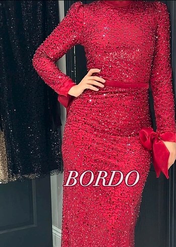 38 Beden bordo Renk Bordo Uzun Drapeli Abiye Elbise