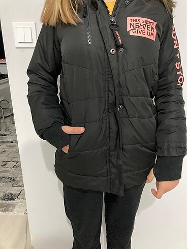 LC Waikiki Mont/ Kaban