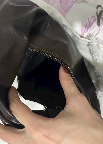 Kahverengi Deri Fermuarlı Minimalist Çanta - Görsel 3