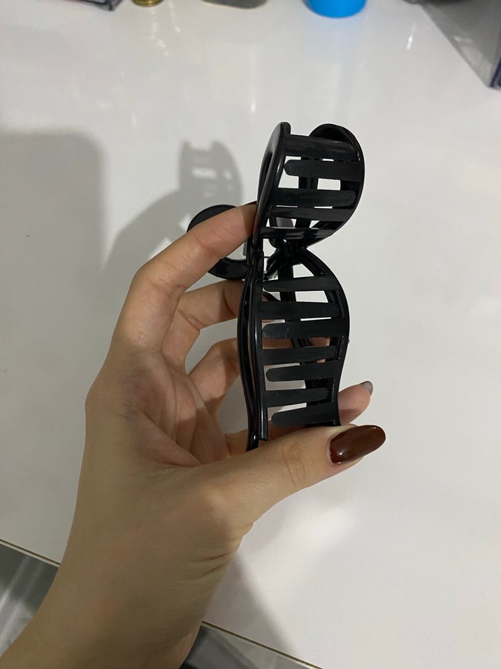 Siyah Fiyonk Şekilli Saç Tokası - Görsel 2