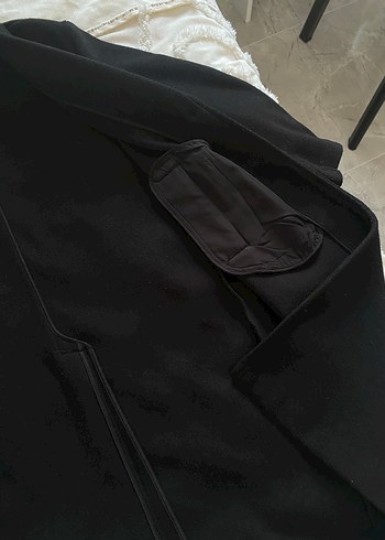 Bershka Siyah Kaban - Görsel 4