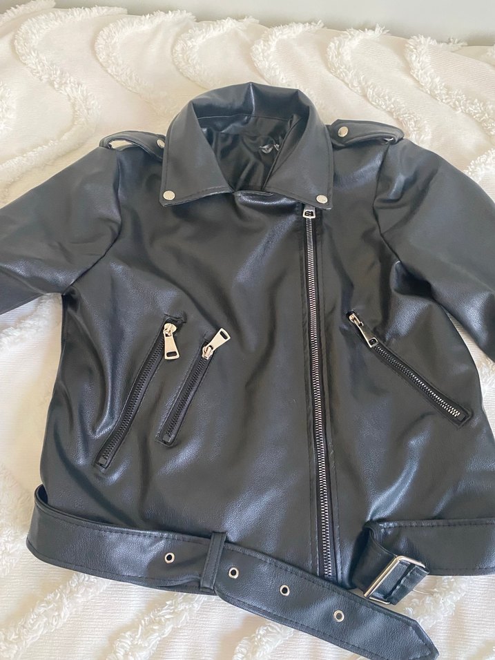 Kemer Detaylı Siyah Deri Biker Ceket - Görsel 5