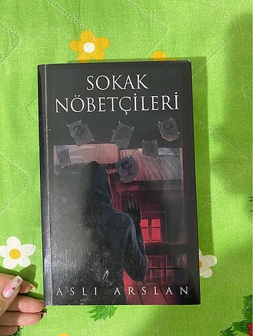 Sokak nöbetçileri kitap