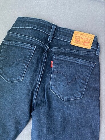 Levis 712 kadın pantolon