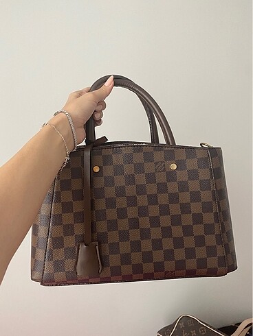 Louis Vuitton Lv çanta