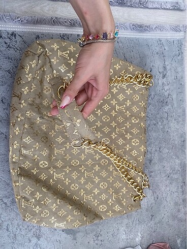 Louis Vuitton Yazlık çanta