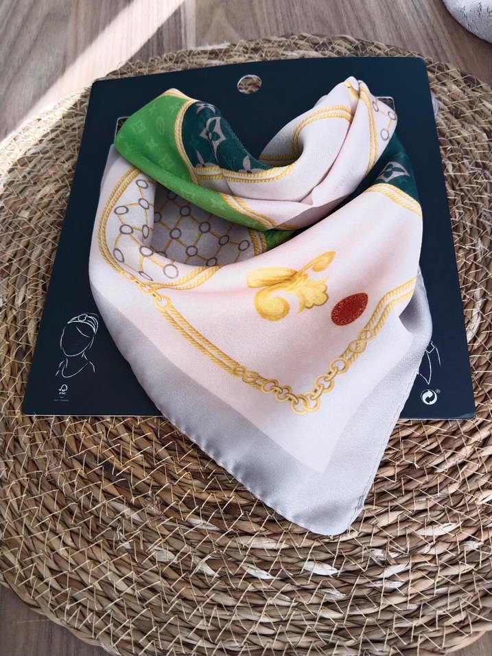 Bej Kadın Fular - Görsel 3