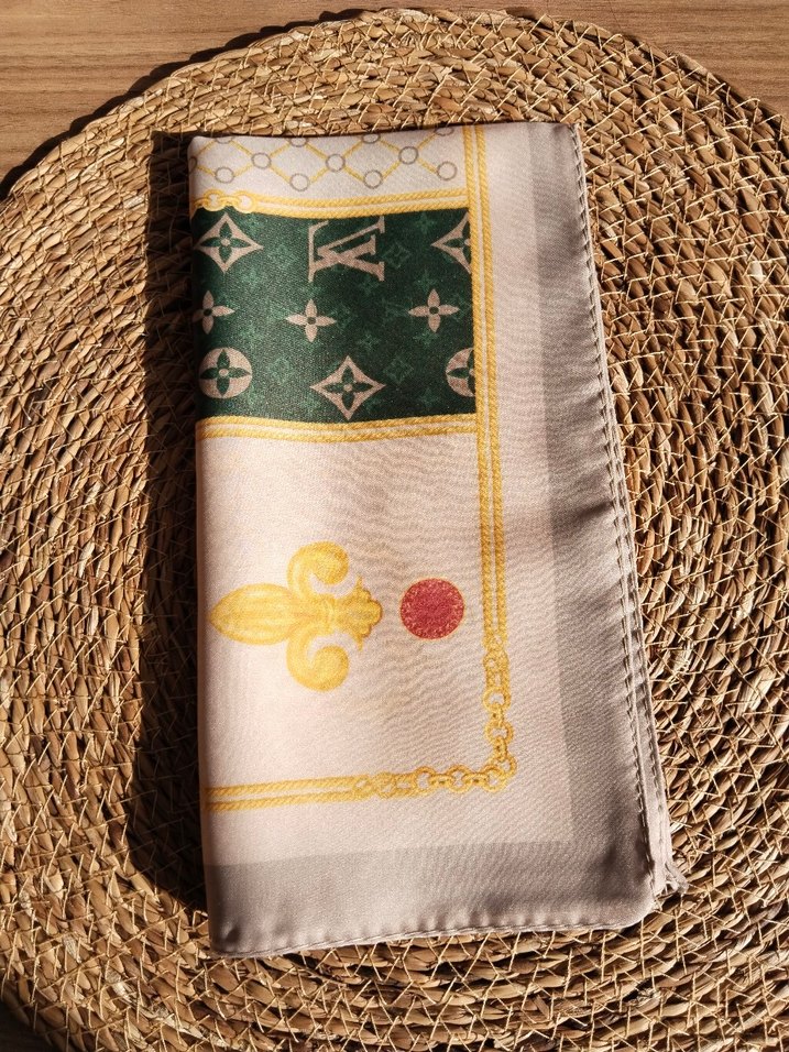 Bej Kadın Fular - Görsel 2