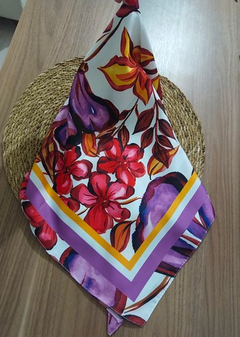 Renkli Kadın Fular - Görsel 2