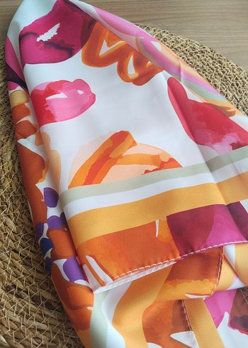 Çok Renkli İpek Fular - Görsel 3