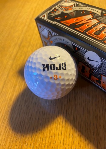 Nike Mojo 3 adet Golf Topu ve Kutusu - Görsel 3