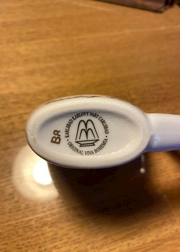 Karlovy Vary Vintage Özel Seri Vintage Beyaz Seramik Fincan - Görsel 3