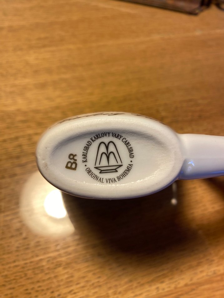 Karlovy Vary Vintage Özel Seri Vintage Beyaz Seramik Fincan - Görsel 3