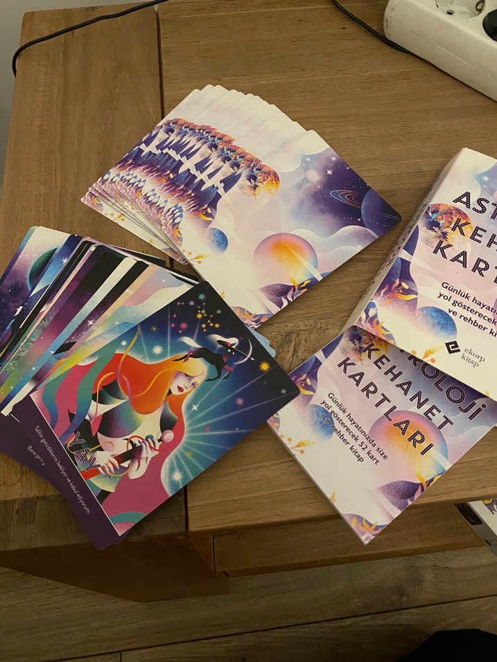 Yaldızlı Astroloji ve Kehanet Kartları - Görsel 2