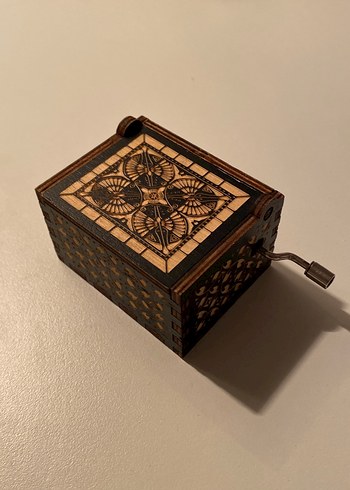 Game of Thrones Oyma Ahşap Müzik Kutusu - Görsel 5