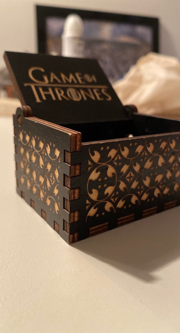Game of Thrones Oyma Ahşap Müzik Kutusu - Görsel 2