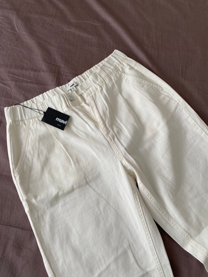 Keten Beyaz Rahat Kesim Kadın Pantolon - Görsel 2