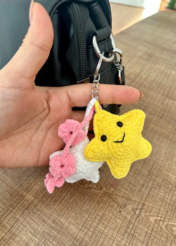 Amigurumi Sarı Yıldızlı Tokalı Anahtarlık - Görsel 3