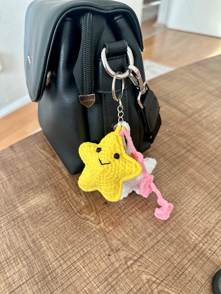 Amigurumi Sarı Yıldızlı Tokalı Anahtarlık - Görsel 2