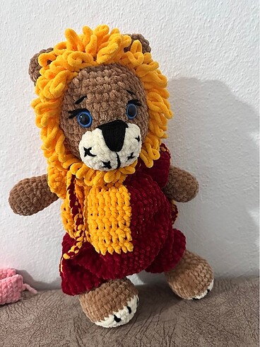 Beden Amigurumi galasaraylı aslancık